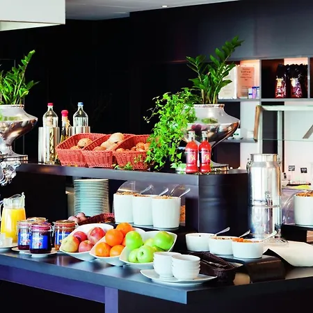 Hotel Mövenpick 5*