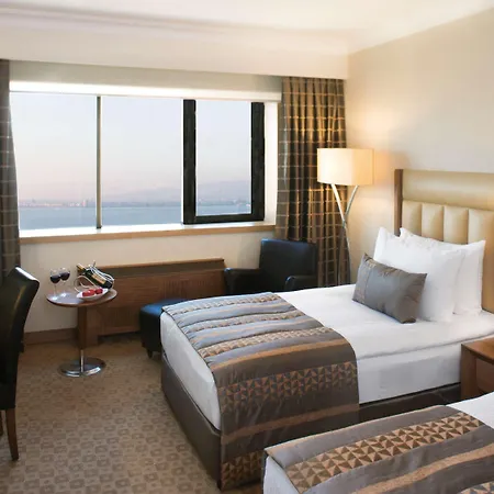 Hotel Mövenpick 5*
