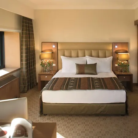 Moevenpick Hotel İzmir