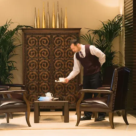 Mövenpick Hotel İzmir