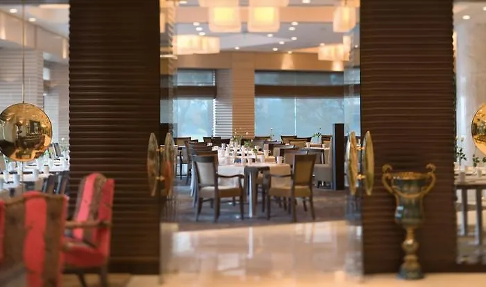 Moevenpick 5* İzmir