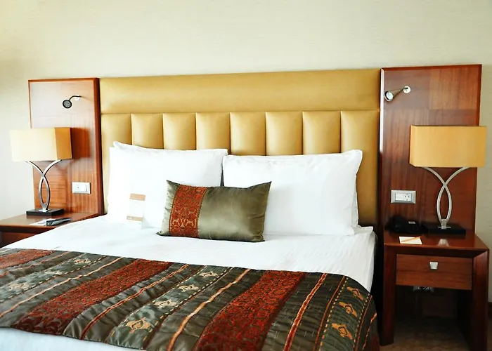 Hotel Moevenpick 5*