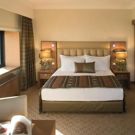 Mövenpick Otel