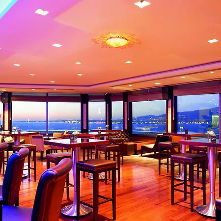 Hotel Moevenpick Izmir