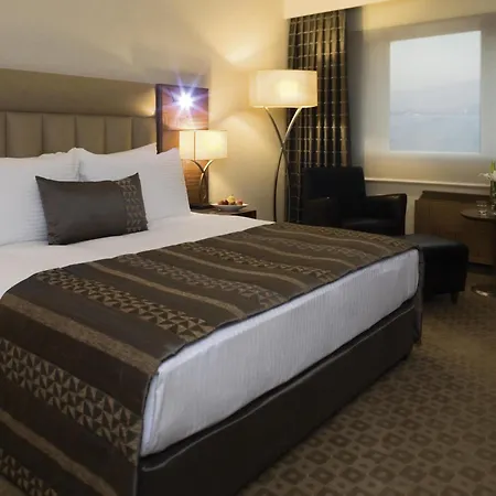 Moevenpick Hotel 5*