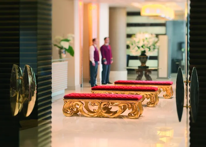 Hotel Moevenpick 5*