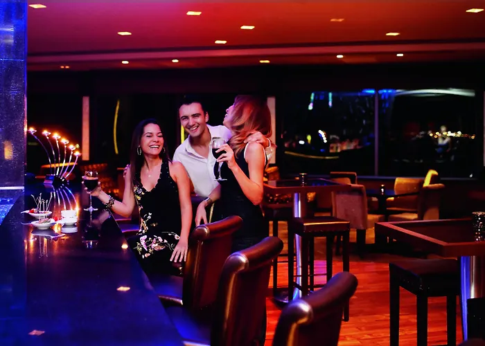 Hotel Moevenpick 5*