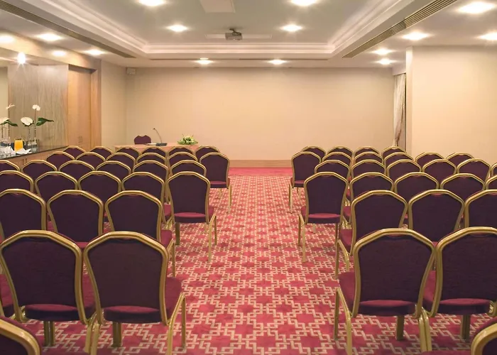 Hotel Moevenpick 5*