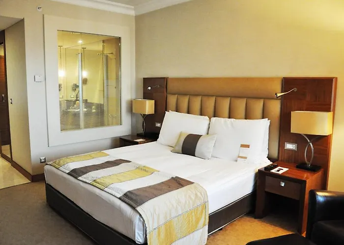 Hotel Moevenpick İzmir